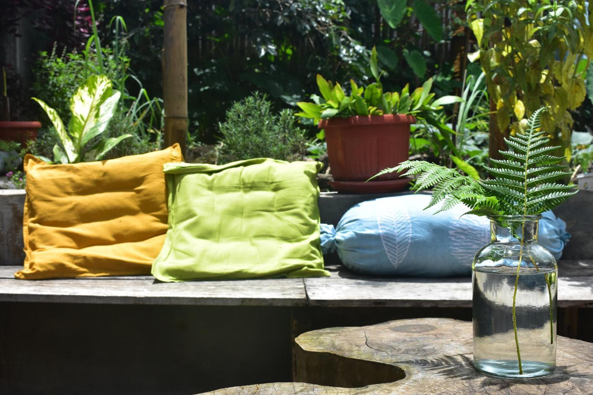 Mama'S Homestay Ruteng Exterior photo